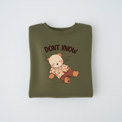 Don’t Know Bear Krem Sweatshirt